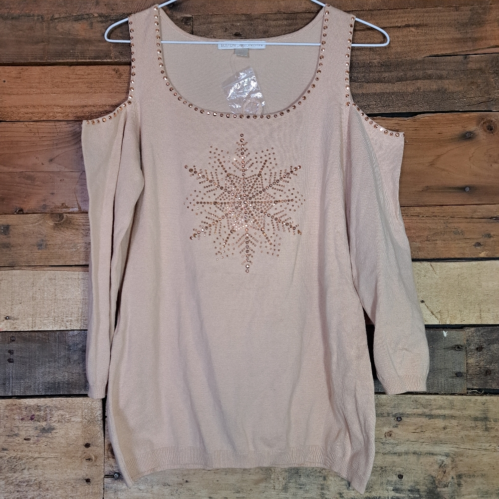 Boston Proper Medium Christmas Cold Shoulder Sweater Snowflake